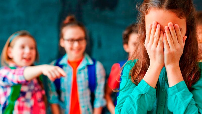 Una niña se cansó de sufrir acoso en la escuela.