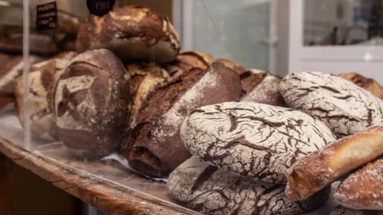 Una opción en la crisis: cuánto salen las facturas y criollos del día anterior en Córdoba