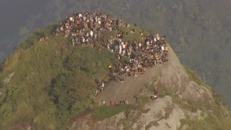Una operación contra el narco deja a unos 200 turistas atrapados en una favela de Río.