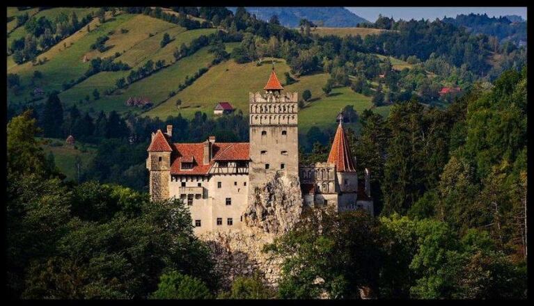 Una pareja pasará la noche en el castillo de Drácula