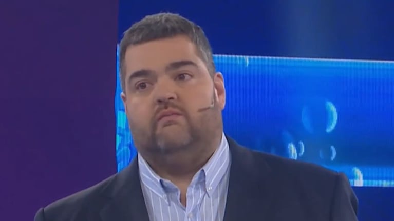 Una participante fue con su hermana melliza al programa y dejó sin palabras al conductor.