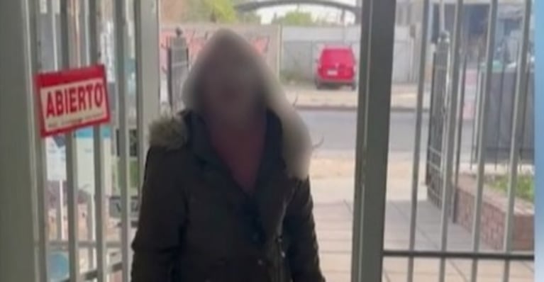 Una persona con trastornos de salud mental ataca a comercios de Córdoba.