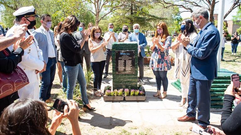 Una plaza de Córdoba recuerda la memoria de la tripulación del ARA San Juan 