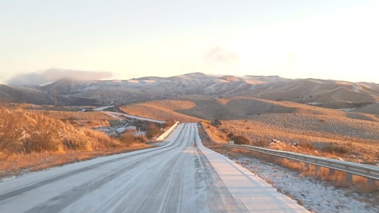 Una por una, las rutas de Córdoba que están cortadas por nieve y hielo acumulado