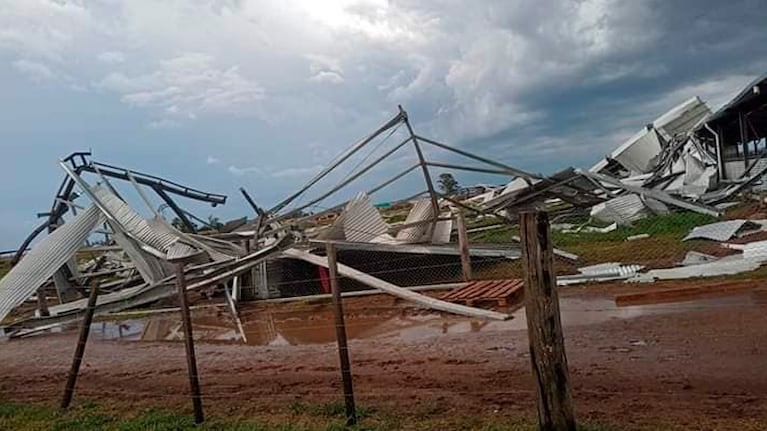 Una tormenta de fuerte viento azotó al departamento San Justo.