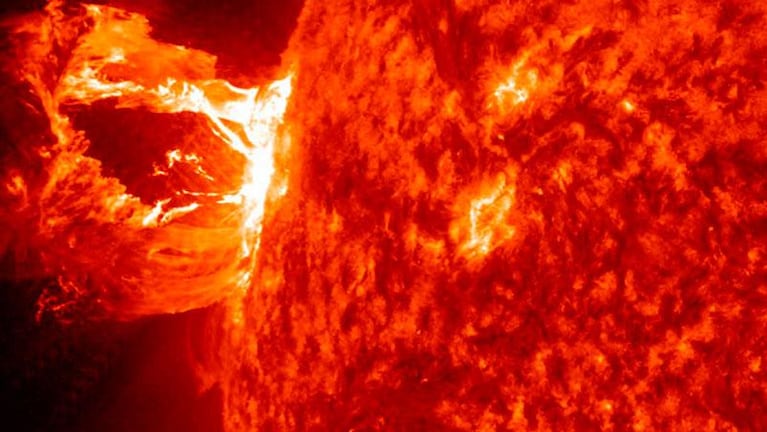 Una tormenta solar destruyó la atmósfera de Marte