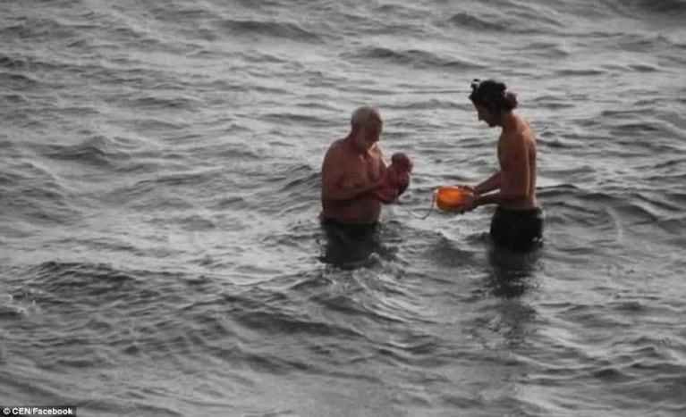 Una turista dio a luz en el Mar Rojo