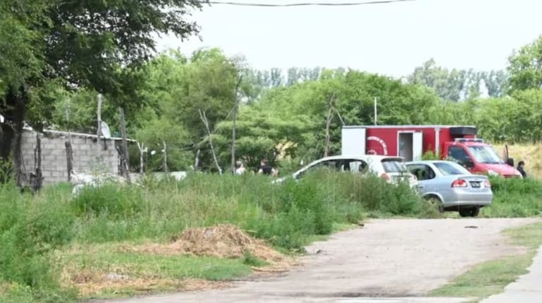 Una vecina alertó al 911 porque hacía días no veía movimiento en la casa.