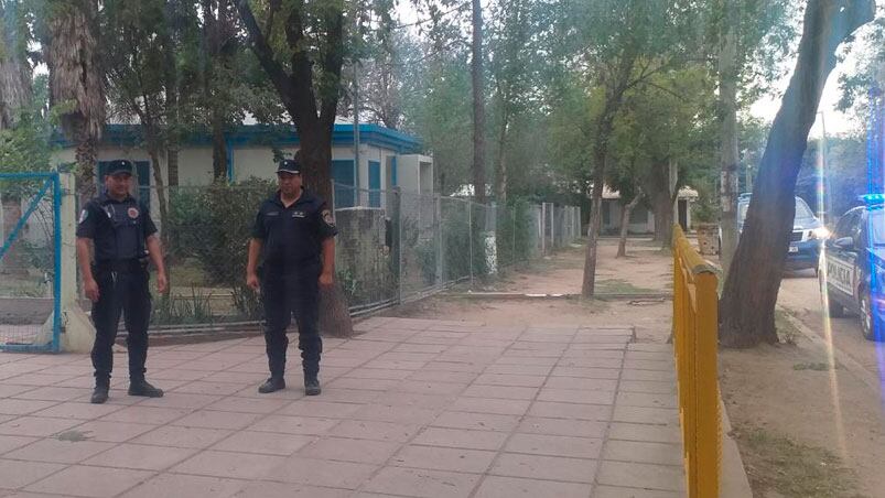 Una violenta discusión tuvo lugar adentro de una escuela de Córdoba.