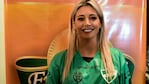 Unas pocas sonrisas tuvo Sol Pérez en la presentación de la camiseta de Ituzaingó.