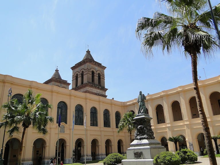 universidad-nacional-cordoba-40-anios-democracia