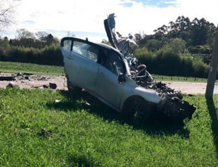 Uruguay: tres argentinos murieron tras chocar contra un camión