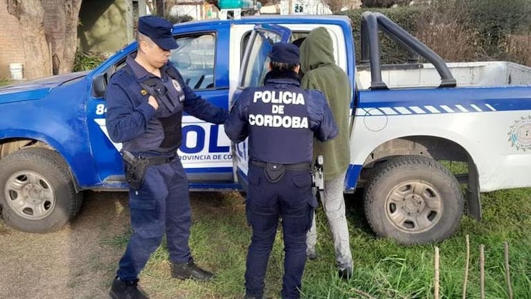 Usurpaban terrenos y estafaban en Calamuchita: hay 12 detenidos