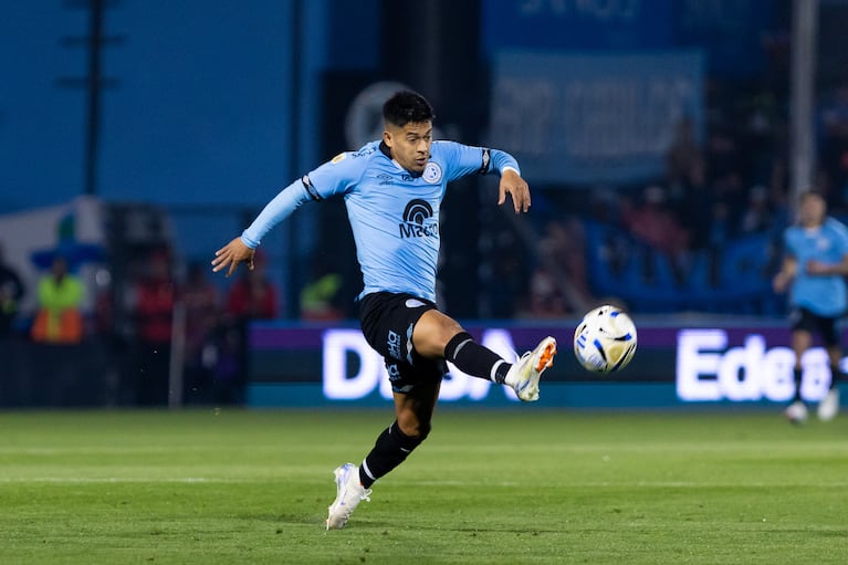 Uvita Fernández será titular ante Independiente Rivadavia.