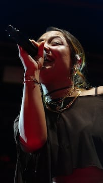 Valentina Márquez deslumbró en su primer show en Córdoba con entradas agotadas