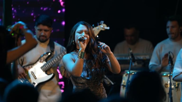 Valentina Márquez en la avant premiere de su nuevo estreno.