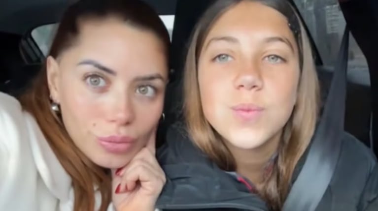 Valeria Aquino y su hija.