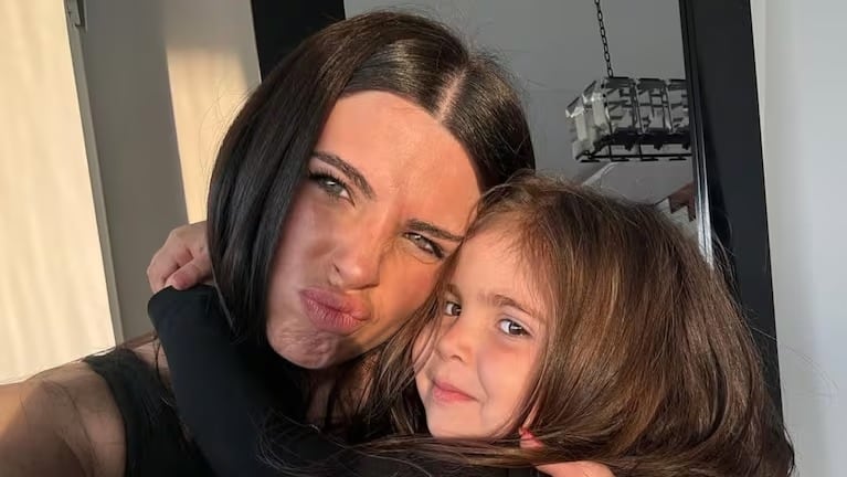 Valu Cervantes y Olivia cantaron un hitazo de Rosalía