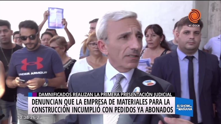 Vecinos estafados por corralón hicieron una presentación judicial