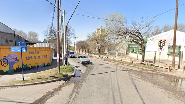 Vecinos están cansados de los robos en la esquina de Santa Ana y Aviador Pettirossi.