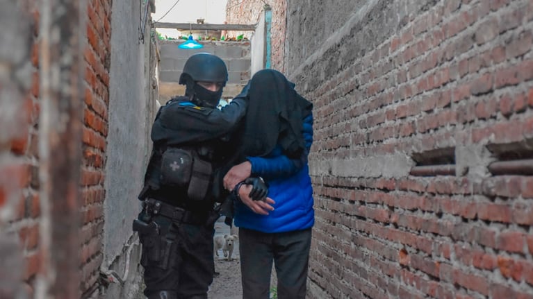 Vendía droga desde una casa usurpada en Córdoba y lo detuvieron