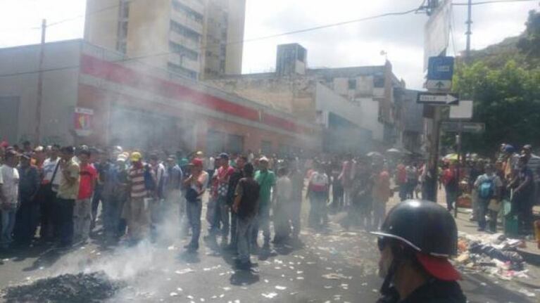Venezuela: protestas y saqueos por falta de billetes