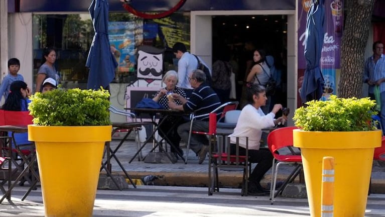 Verano en pleno agosto: los días más calurosos y cuándo vuelve el frío