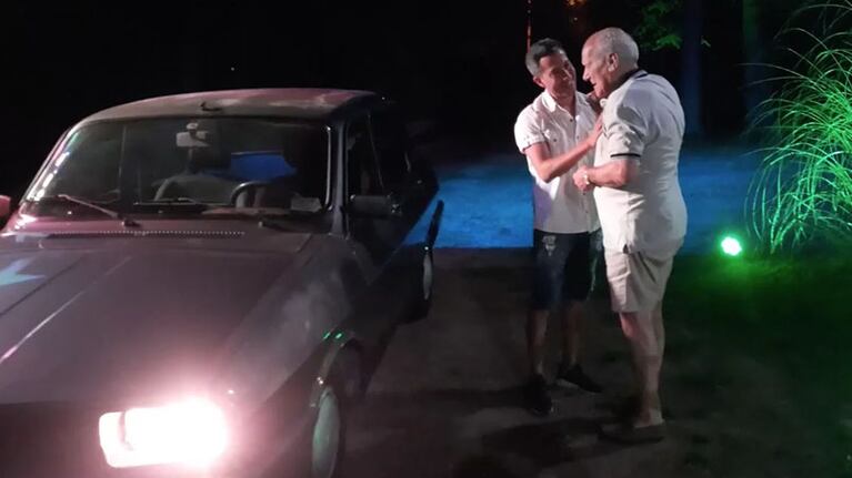 "Verlo sonreír a mi abuelo es hermoso", contó Gonzalo tras darle la sorpresa.