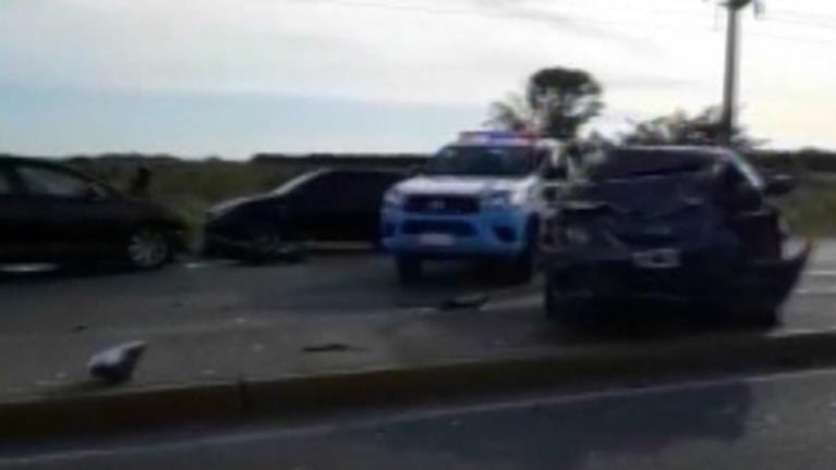Viajaba con su bebé y sufrió un triple choque: otro conductor lo mató a golpes