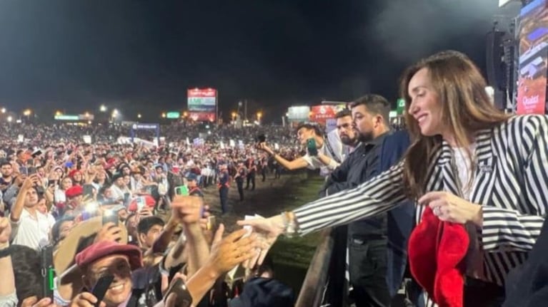 Villarruel se mostró cerca de la gente.