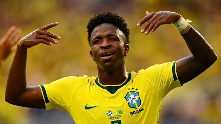 Vini volvió a ser noticia luego de la Copa del Mundo.