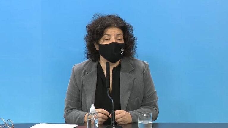 Vizzotti pidió extremar los cuidados para evitar contagios.