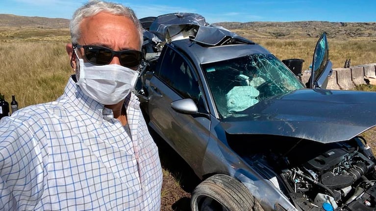 Volcó en las Altas Cumbres, destruyó el auto y salió ileso: "Aprendí una lección de vida"