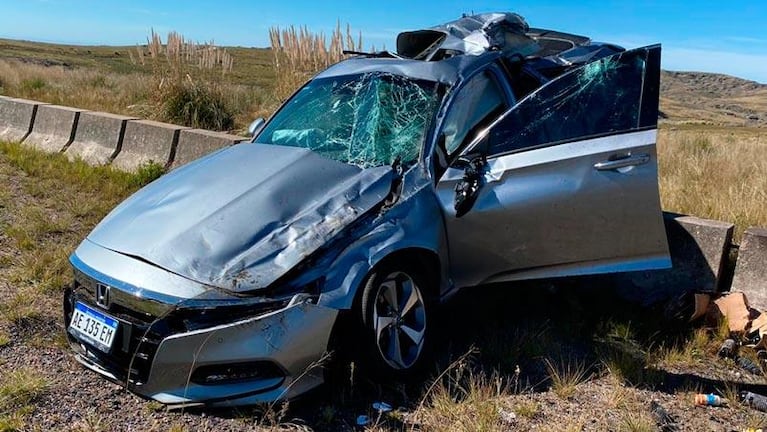 Volcó en las Altas Cumbres, destruyó el auto y salió ileso: "Aprendí una lección de vida"