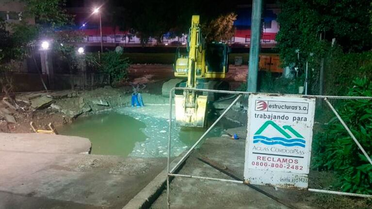 Vuelve el agua pero continúan los problemas para circular en la zona.