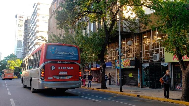 Vuelven los colectivos con protocolos sanitarios y nuevos recorridos.