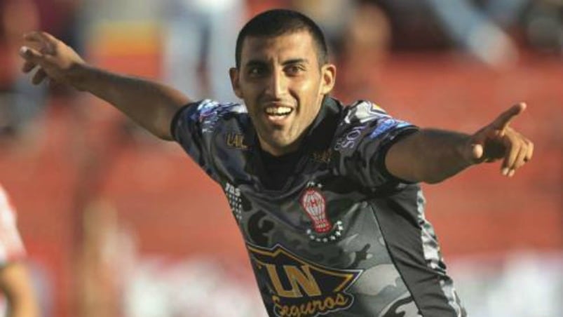 Wanchope Ábila metió otro doblete para el Globo.