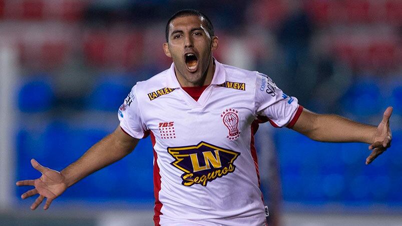 "Wanchope" despierta el interés a fuerza de goles.