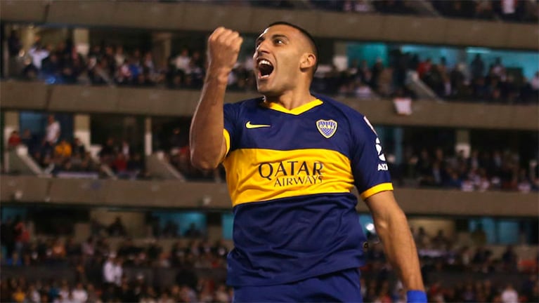 Wanchope, encendido en Ecuador.