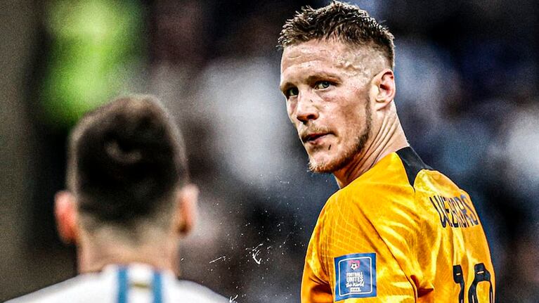 Wout Weghorst sería compañero de un integrante de la Scaloneta.