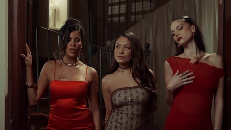 Ya salió la versión cuartetera de "Sobria no me aguanto" por Valentina Márquez, Olivia Wald y Valentina Olguín.