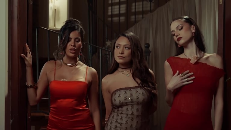 Ya salió la versión cuartetera de "Sobria no me aguanto" por Valentina Márquez, Olivia Wald y Valentina Olguín.