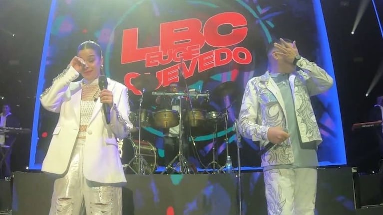 Ya salió la versión en vivo de "Supera" y "Estrellita mía" desde el Movistar Arena.
