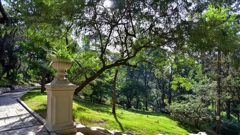 Ya se puede recorrer el nuevo espacio natural y urbano. Fotos: Municipalidad de Córdoba.