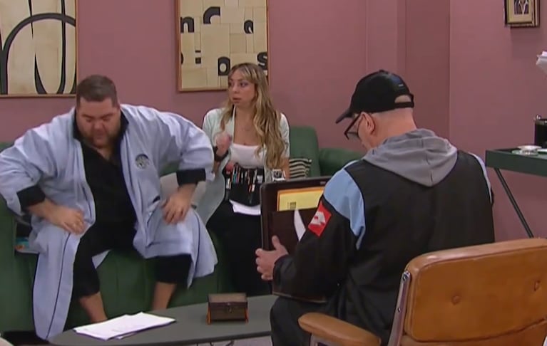 ¡Yayo al rescate financiero de Barassi! El cordobés la rompió en Ahora Caigo con la celeste de Belgrano
