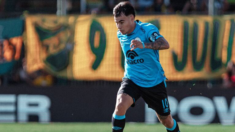 Zelarayán fue elegido el mejor futbolista de febrero de la Liga Profesional.