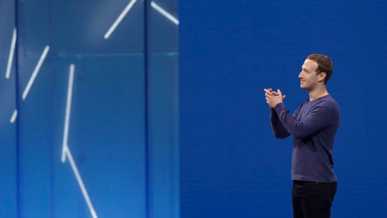 Zuckerberg en pleno discurso. / FOTO: AP - Marcio Jose Sanchez.